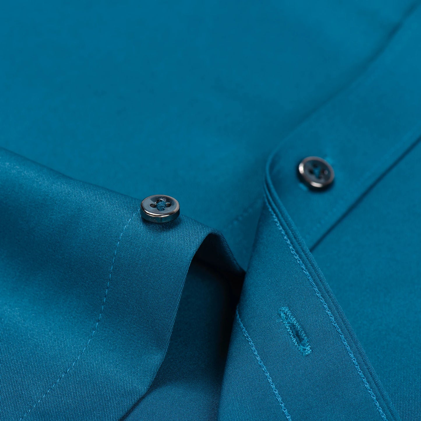 Men's Sleek Stretch Long Sleeve Button Up Shirts with Chest Pocket, Solid Color Formal Business Wrinkle Free Menswear Clothing